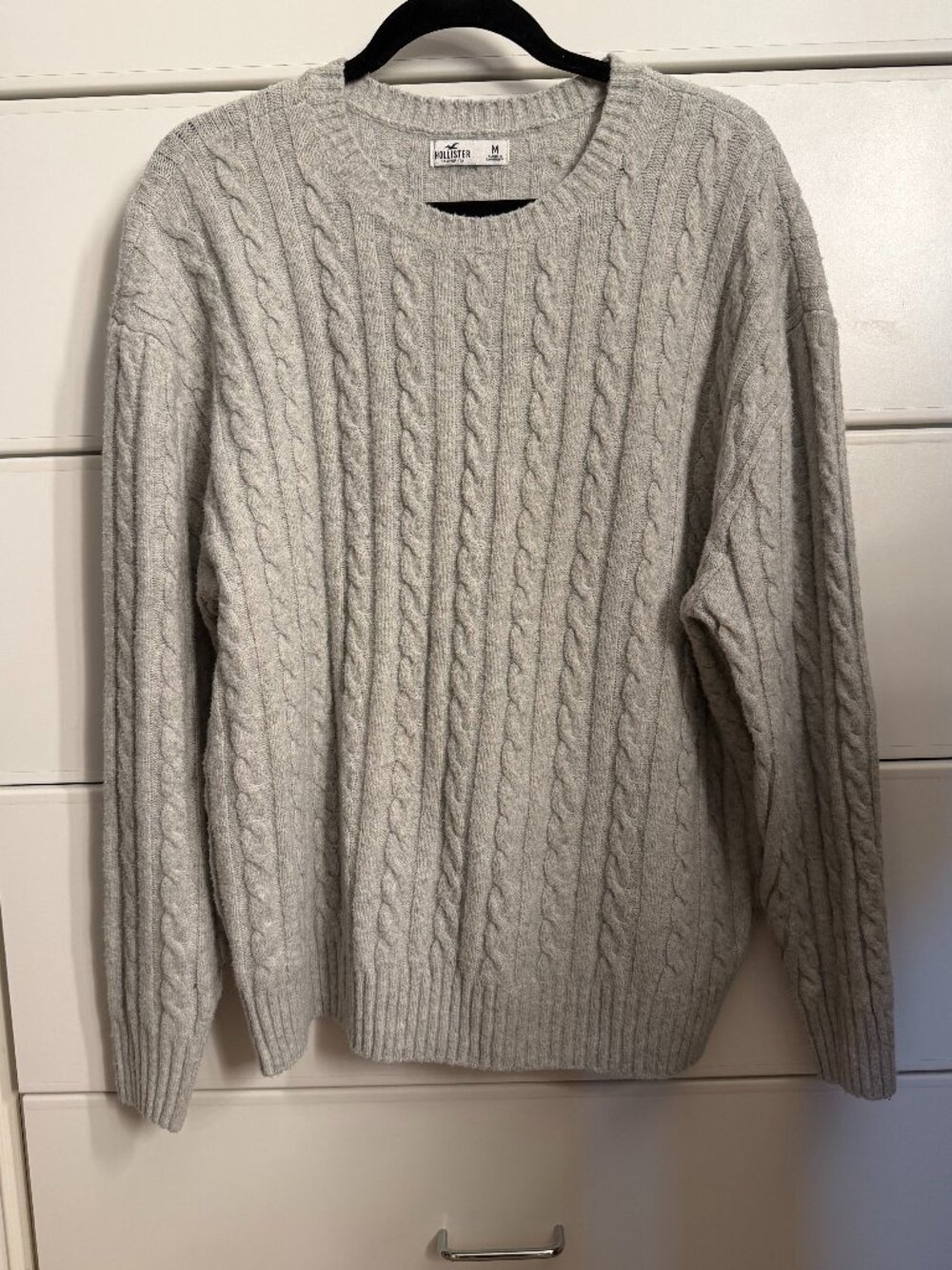 Hollister Comfy Cloud Cable Knit Crew Sweater Heather Gray M